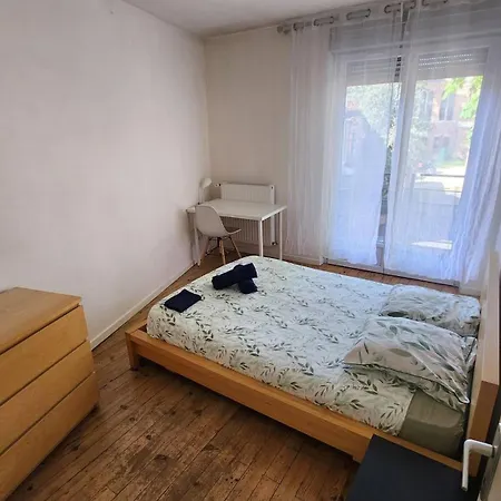 Petit Confort - T3 Proche Commodites - Parking Apartamento *